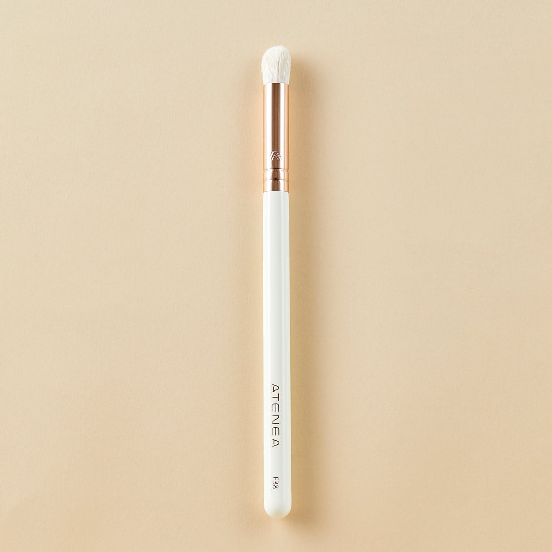 WHITE QUEEN - F38 ROUND EYE SHADOW BRUSH