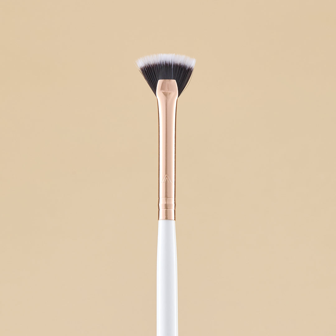 FLAWLESS WHITE BRUSH KIT X 28