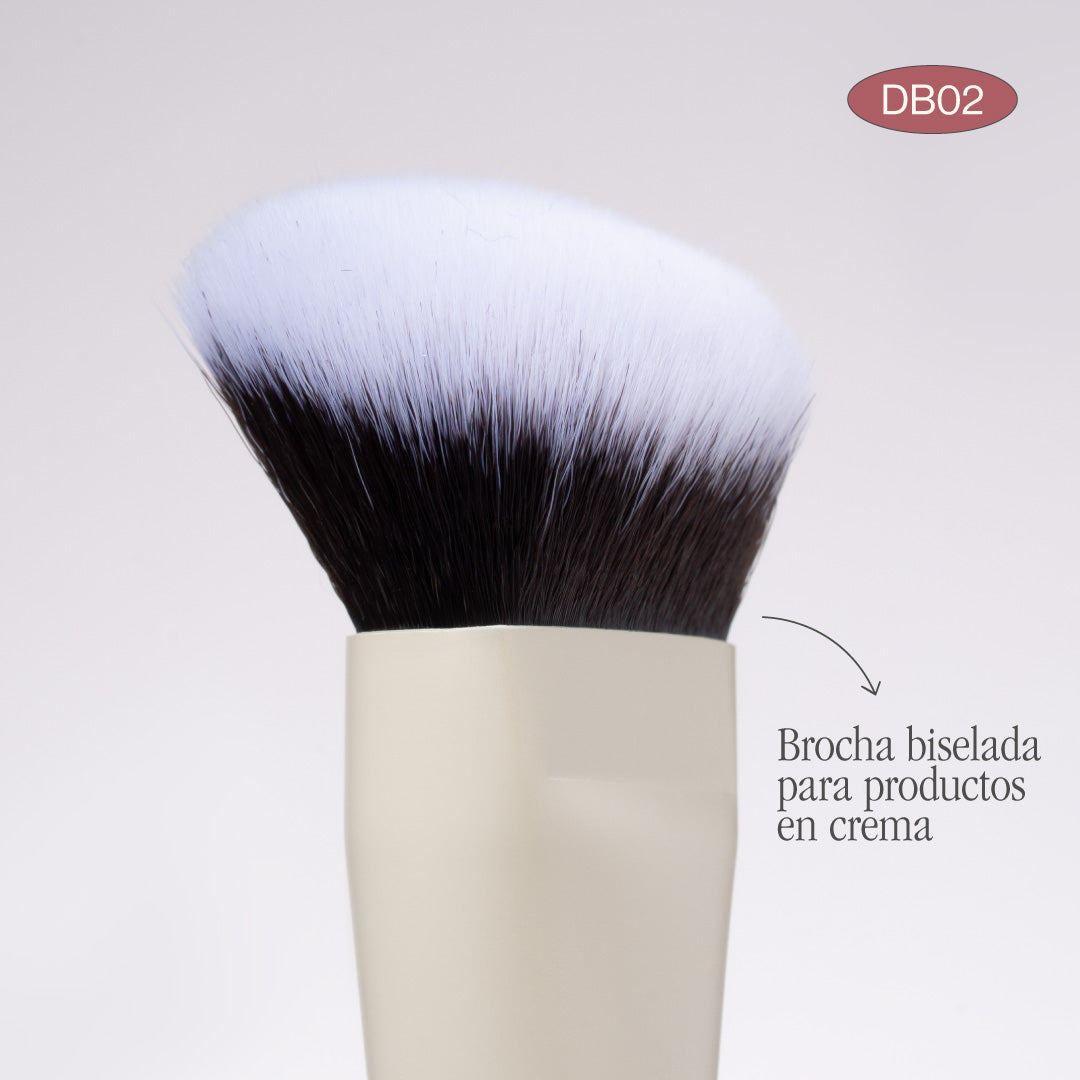 DUO BRUSH FOR BASE AND CREAM