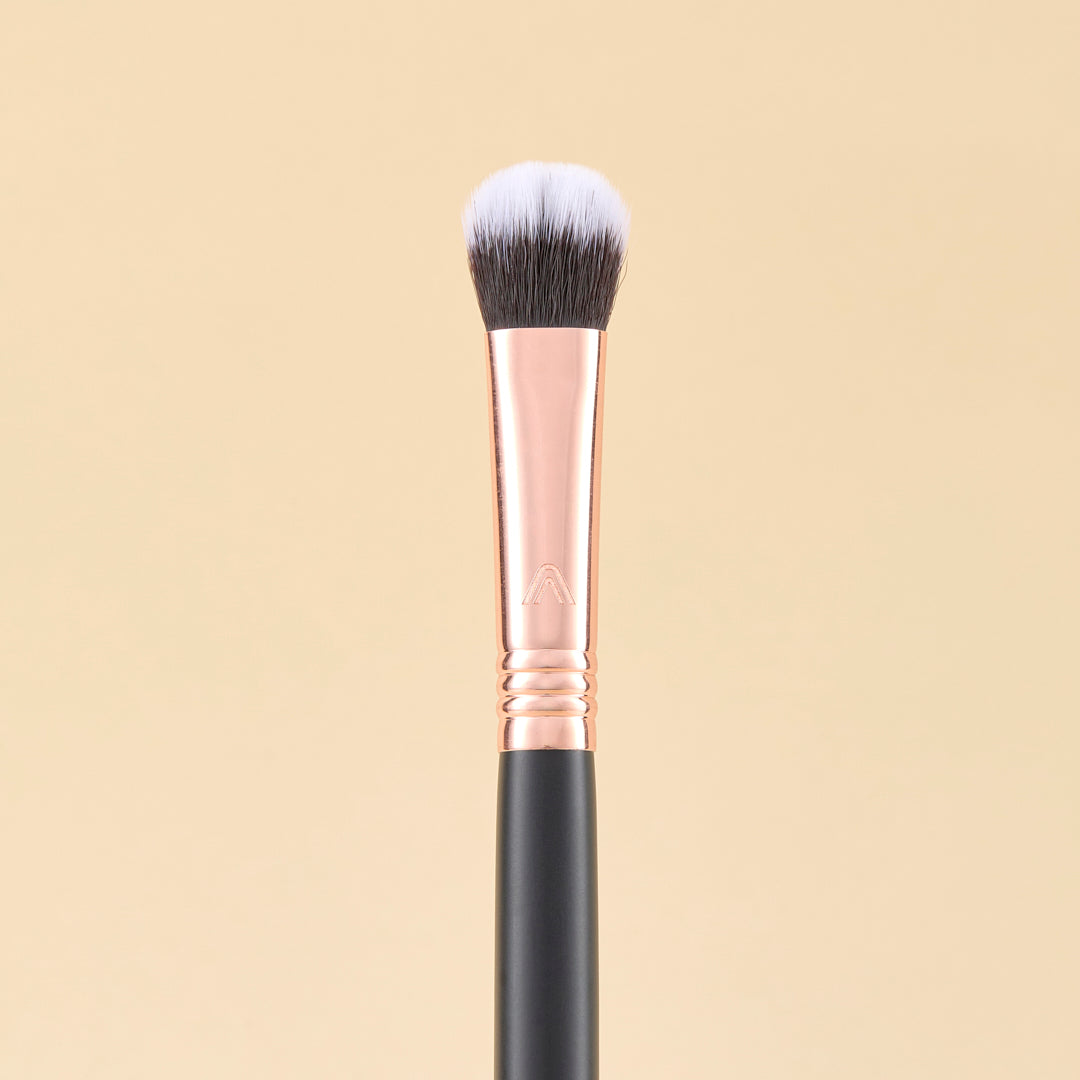 Blending Brush - Black Gold 18