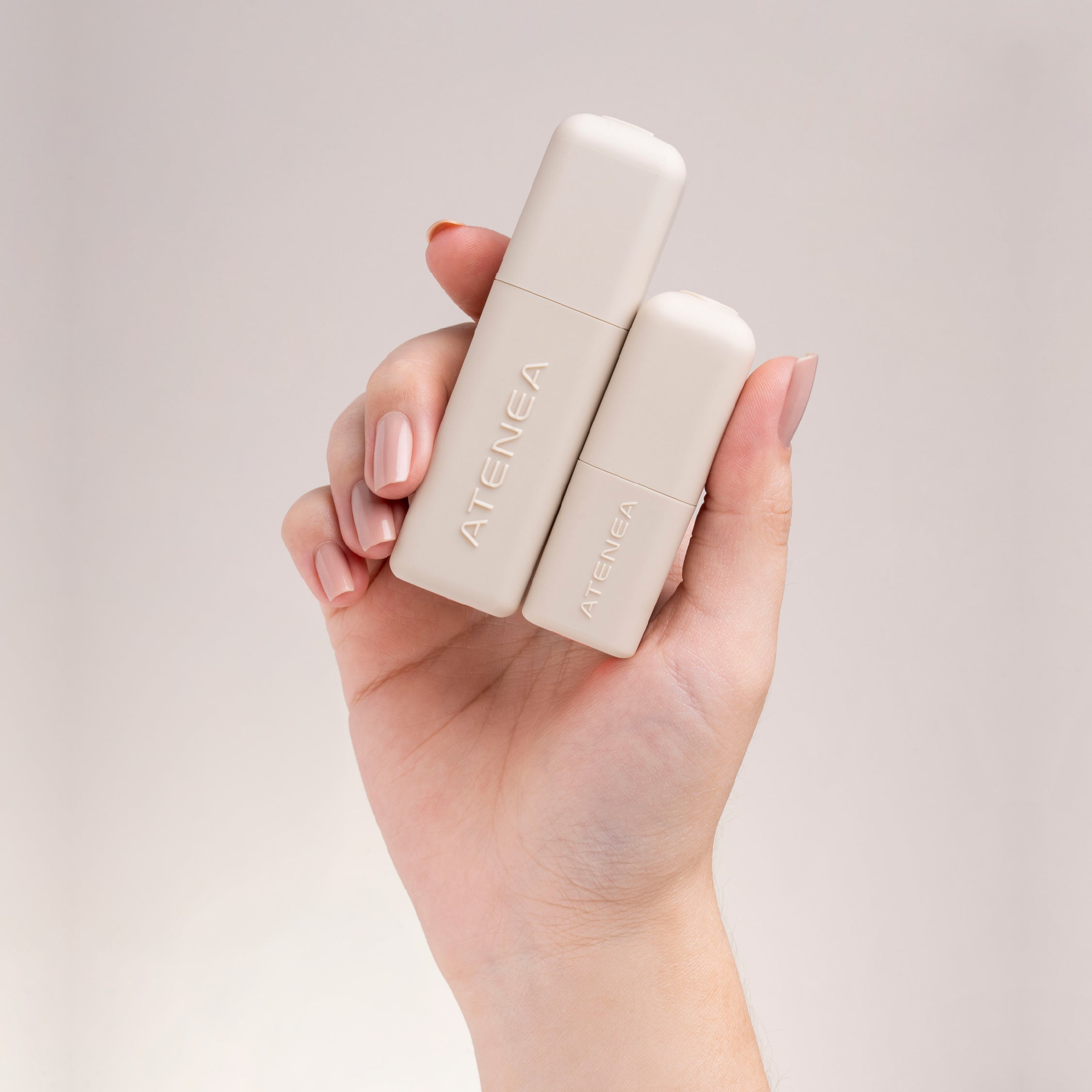 RUBOR CREMOSO EN BARRA TRAVEL SIZE