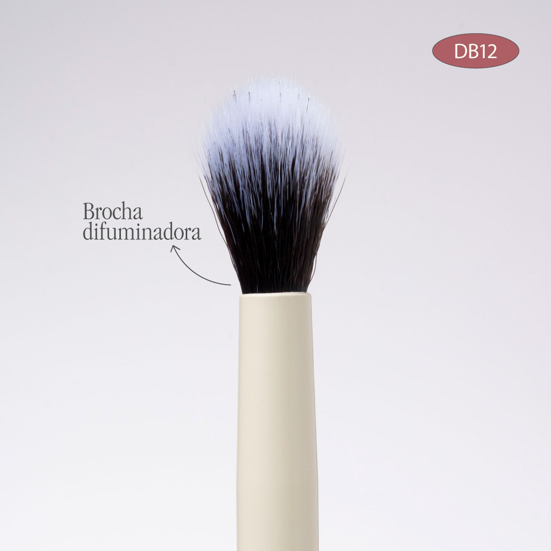 BROCHA DUO PLANA CREMA Y DIFUMINADORA