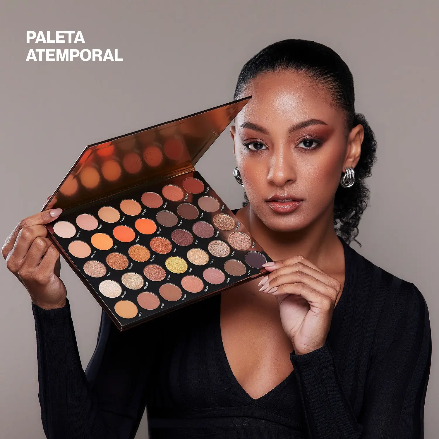 PALETA DE SOMBRAS  ATEMPORAL | MAKEUP EXPERT