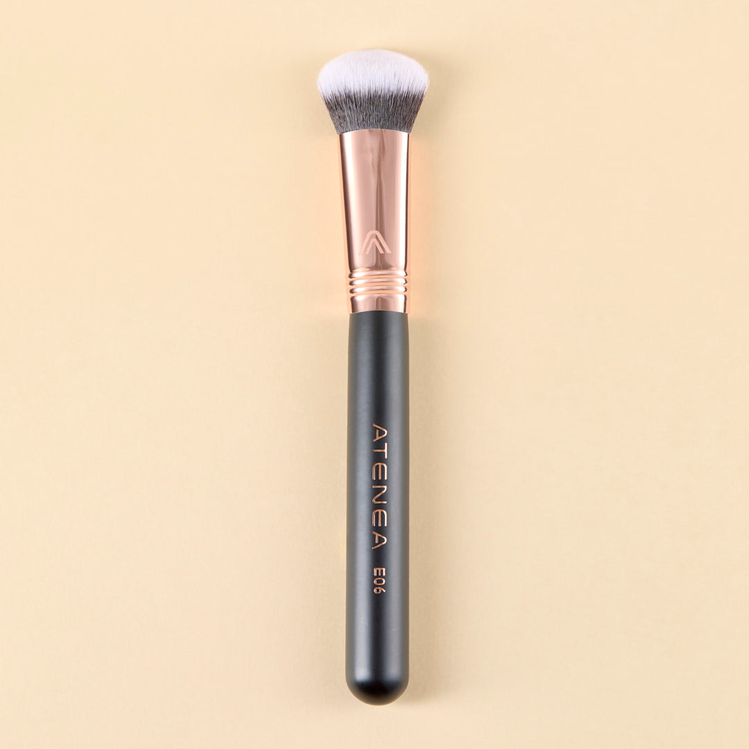 BROCHA PARA CORRECTOR - BLACK GOLD 06