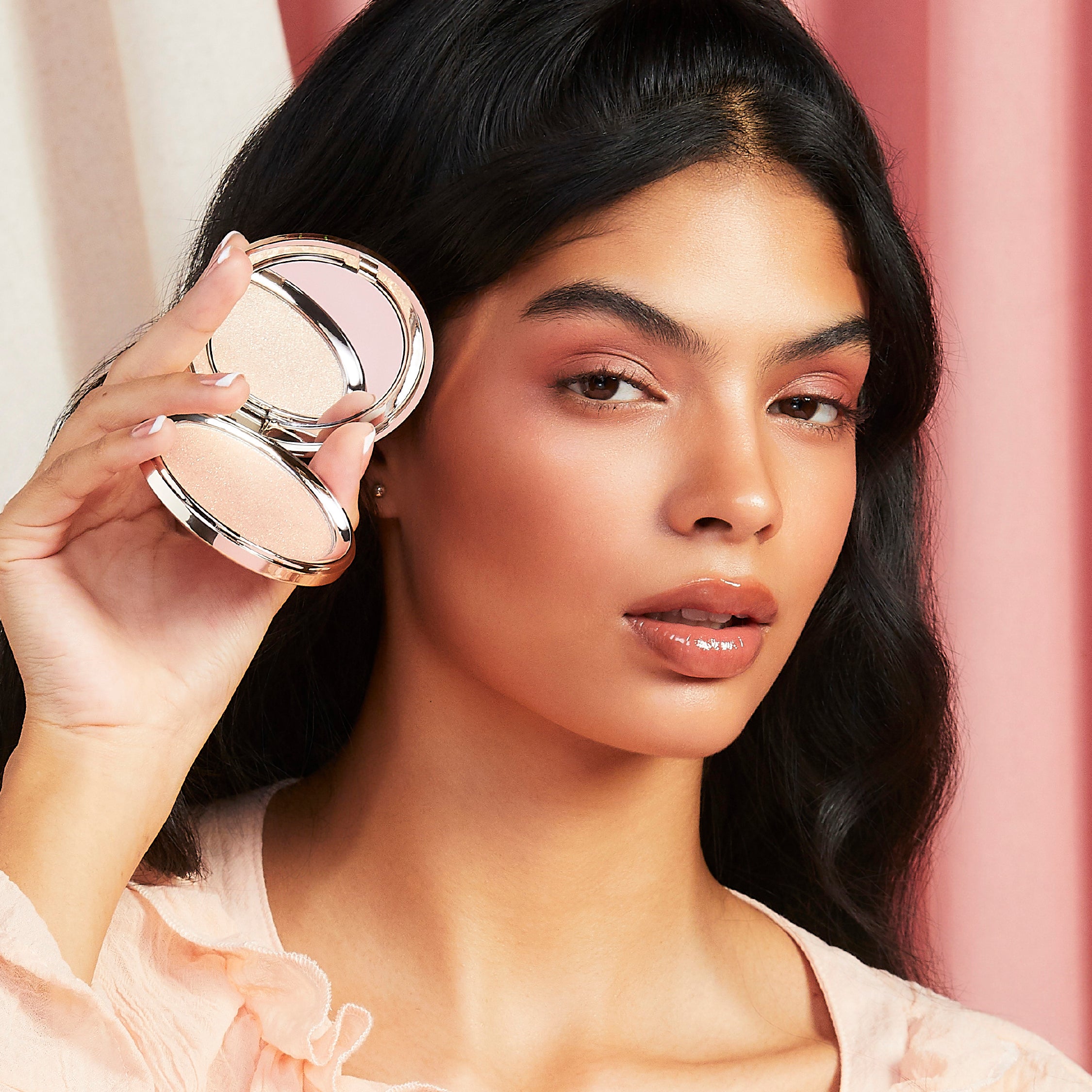 ILUMINADOR EFECTO HÚMEDO SUBLIME