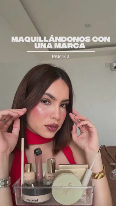 El día de hoy nos maquillamos con ateneaprofesional 🤭 y este fue el resultado 🫪 amigas, si quieren