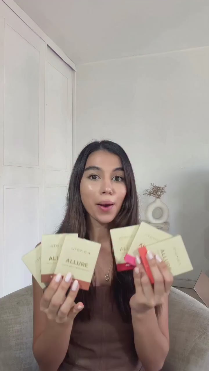 Probando el nuevo lanzamiento de ateneaprofesional 
¿cuál fue su favorito? 💋💅🏼